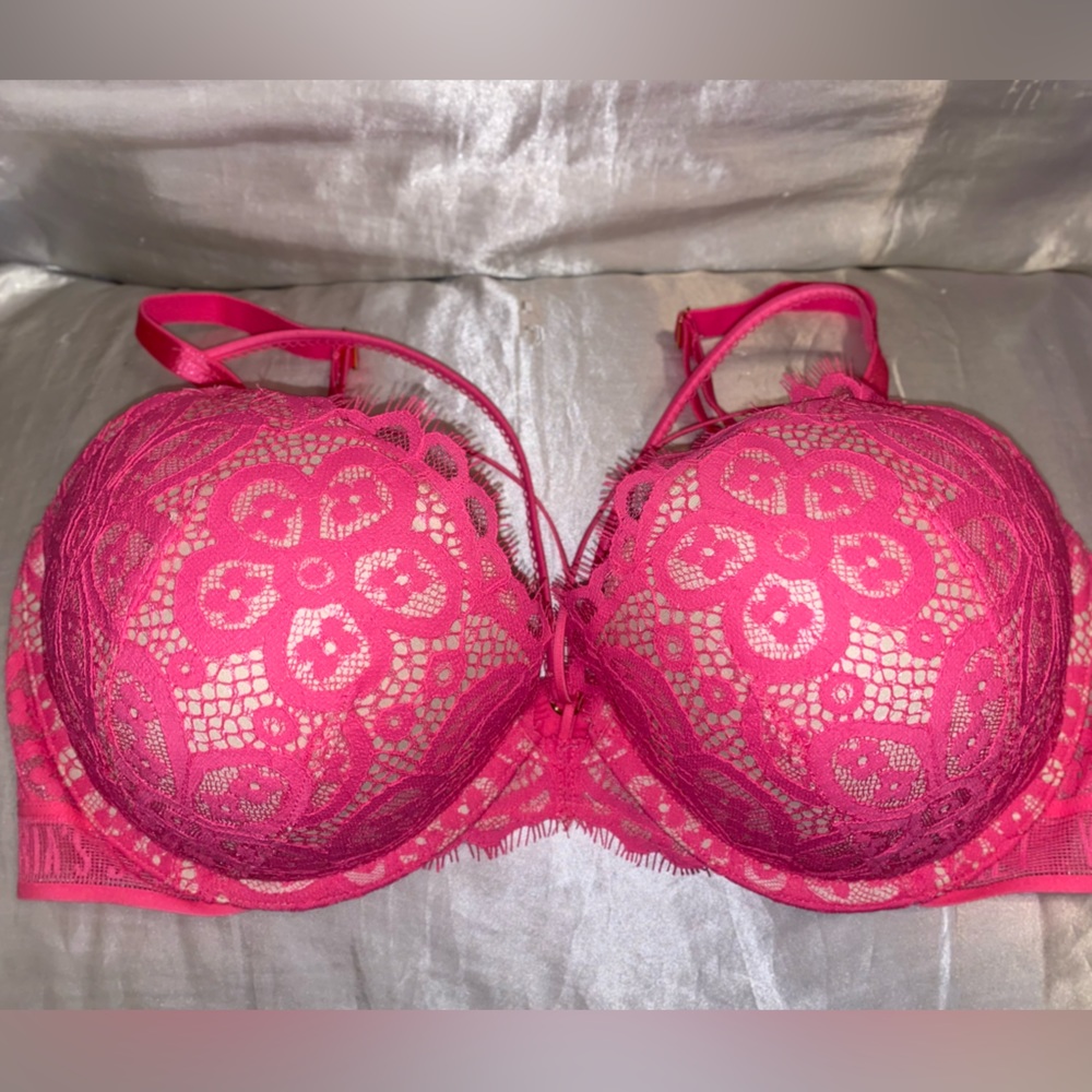 Victoria’s Secret neon pink lace push-up bra 36D